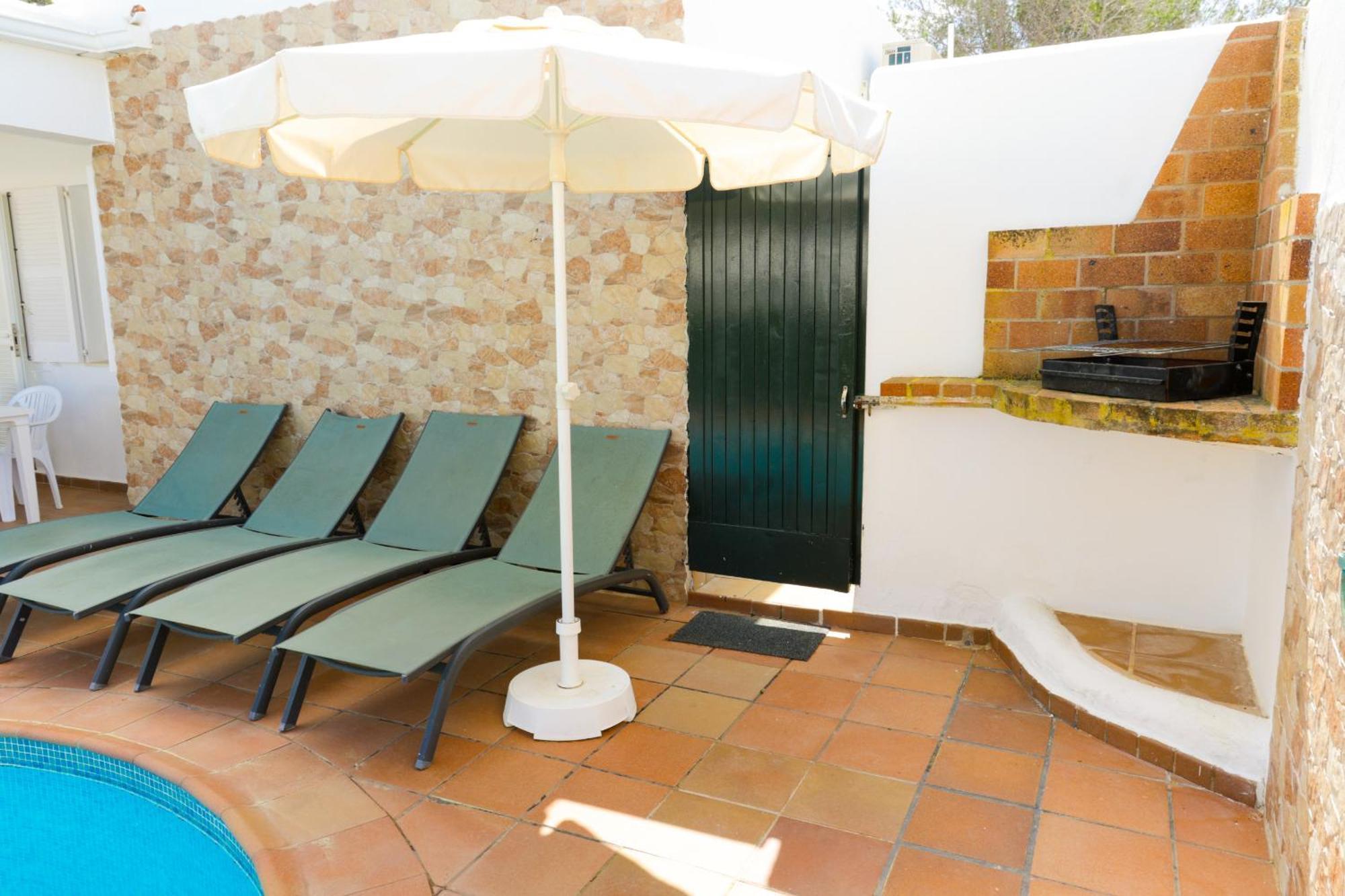 Villa 10 Marias Cala Blanca  Exterior photo