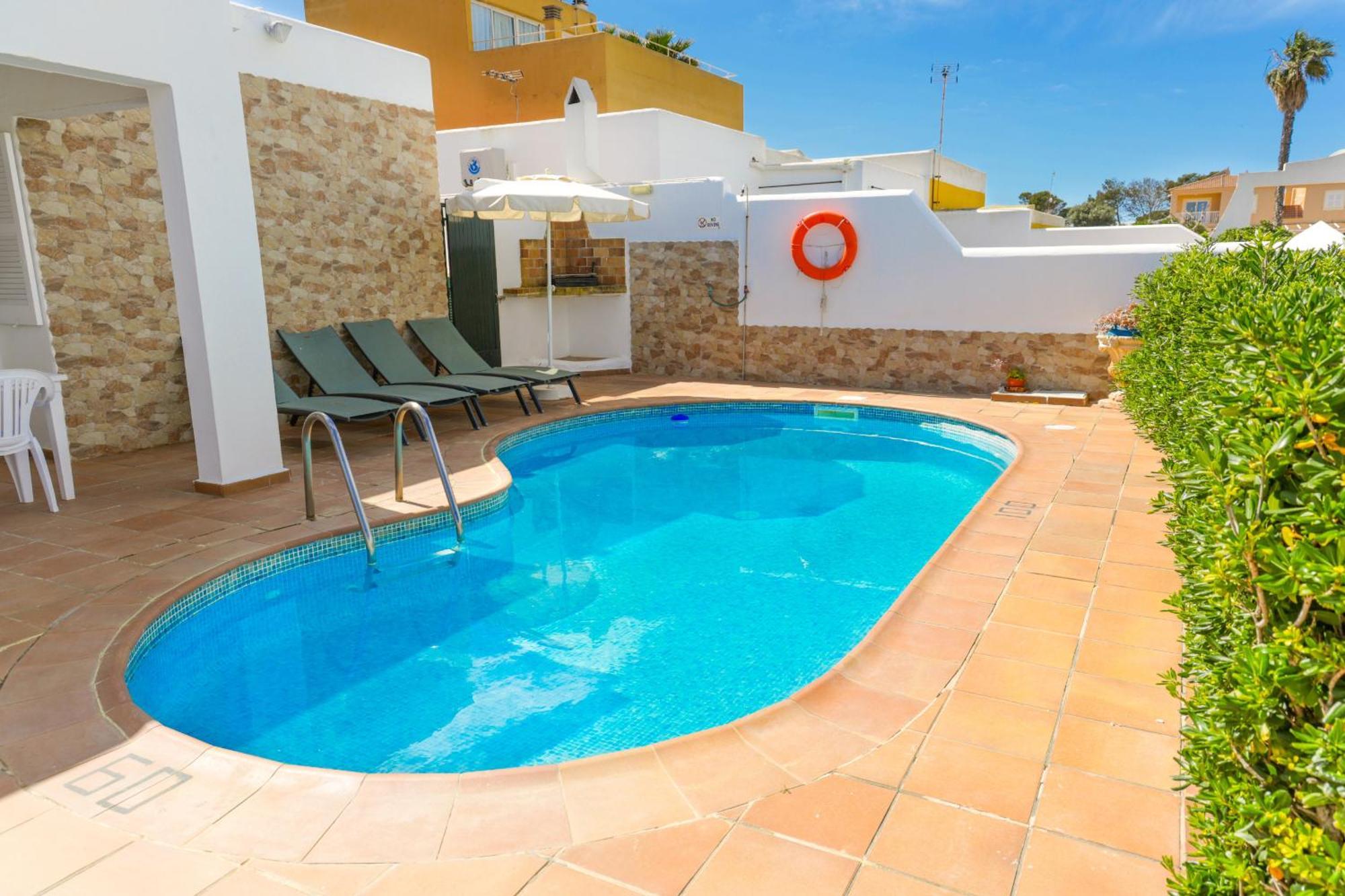 Villa 10 Marias Cala Blanca  Exterior photo